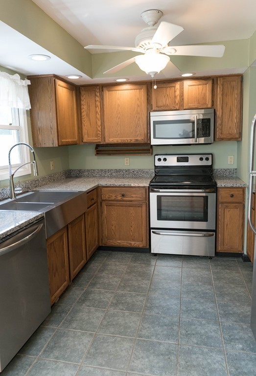 6 Natty Brook Road, Unit 6 Hubbardston, MA 01452 - Photo 9 of 34 Gallery Image 9