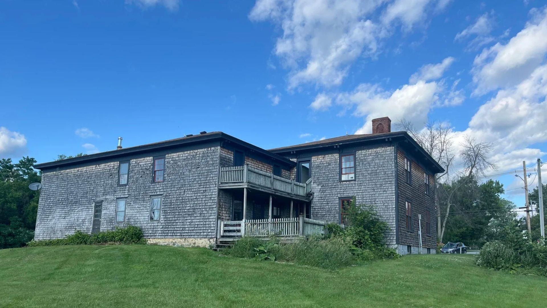 382 South Main Street Alburgh, VT 05440 - Photo 5 of 54