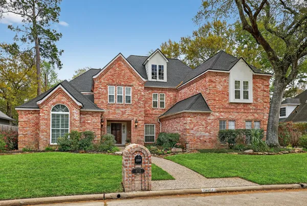 $698,000 | 8711 Kennet Valley Road, Spring, TX 77379