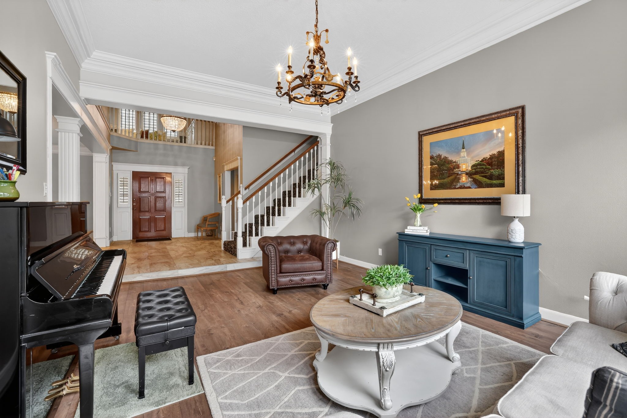 8711 Kennet Valley Road Spring, TX 77379 - Photo 6 of 37 a living room with furniture and a fireplace