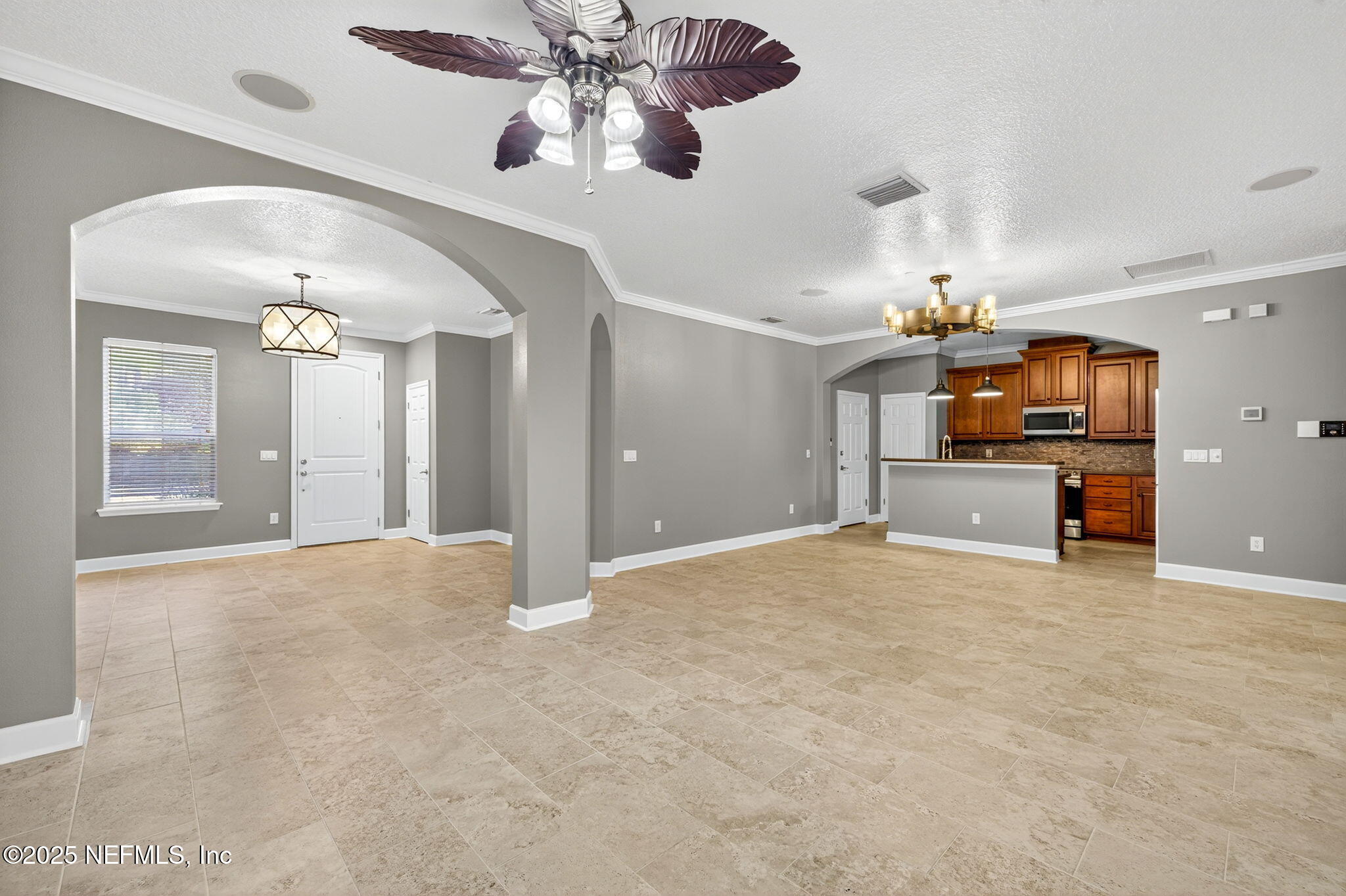 6365 Eclipse Circle Jacksonville, FL 32258 - Photo 6 of 32 4-Living Room