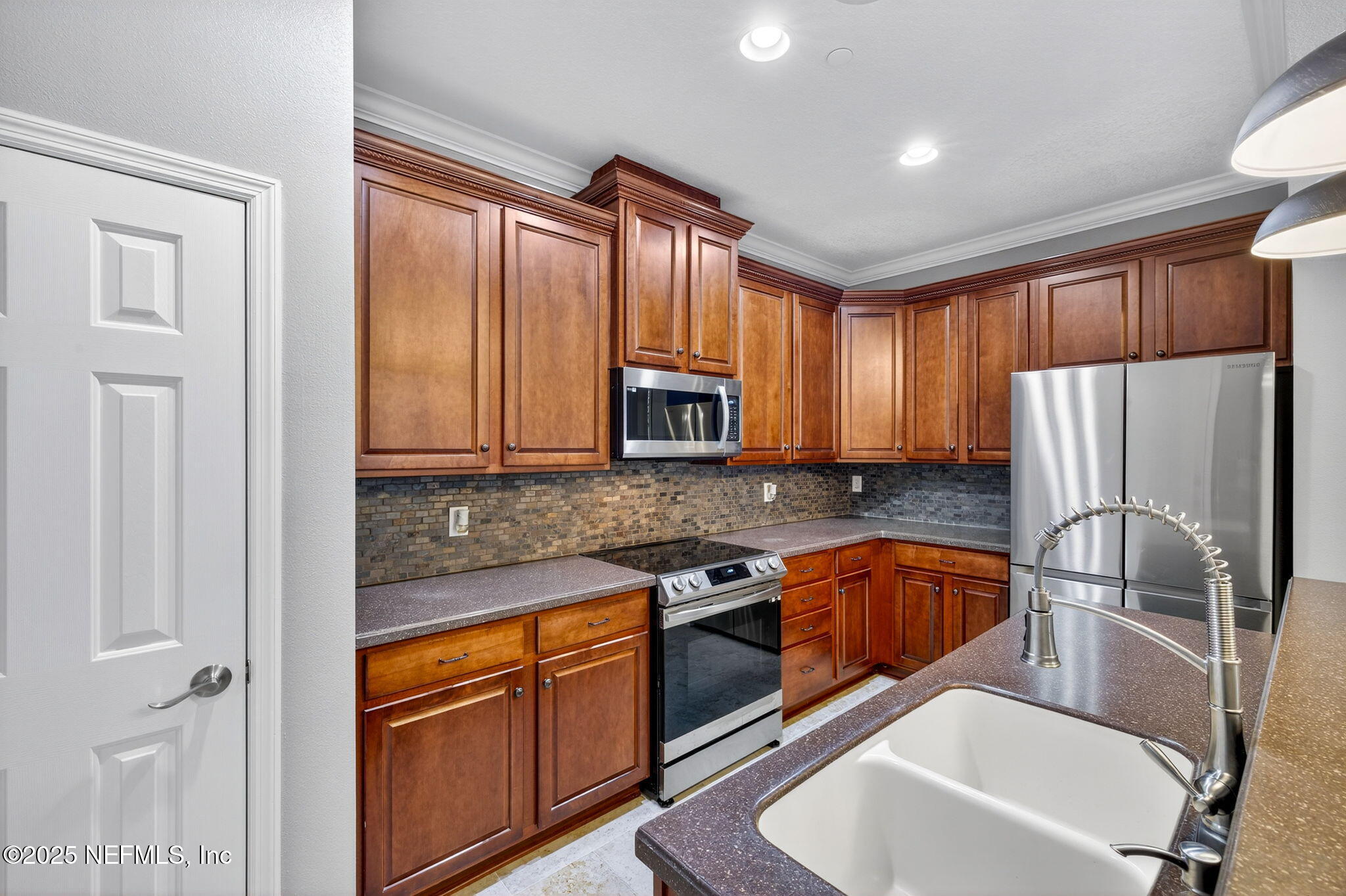 6365 Eclipse Circle Jacksonville, FL 32258 - Photo 9 of 32 8-Kitchen 1 of 3