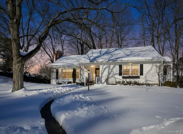 $529,000 | 9 Rosalind Road, Poughkeepsie, NY 12601