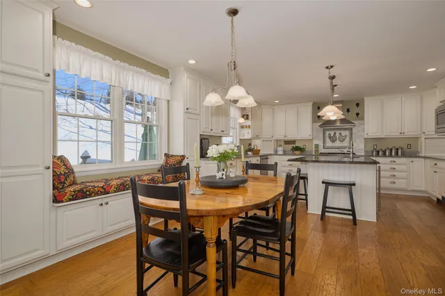 $529,000 | 9 Rosalind Road, Poughkeepsie, NY 12601