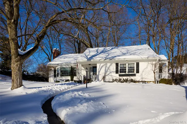 $529,000 | 9 Rosalind Road, Poughkeepsie, NY 12601