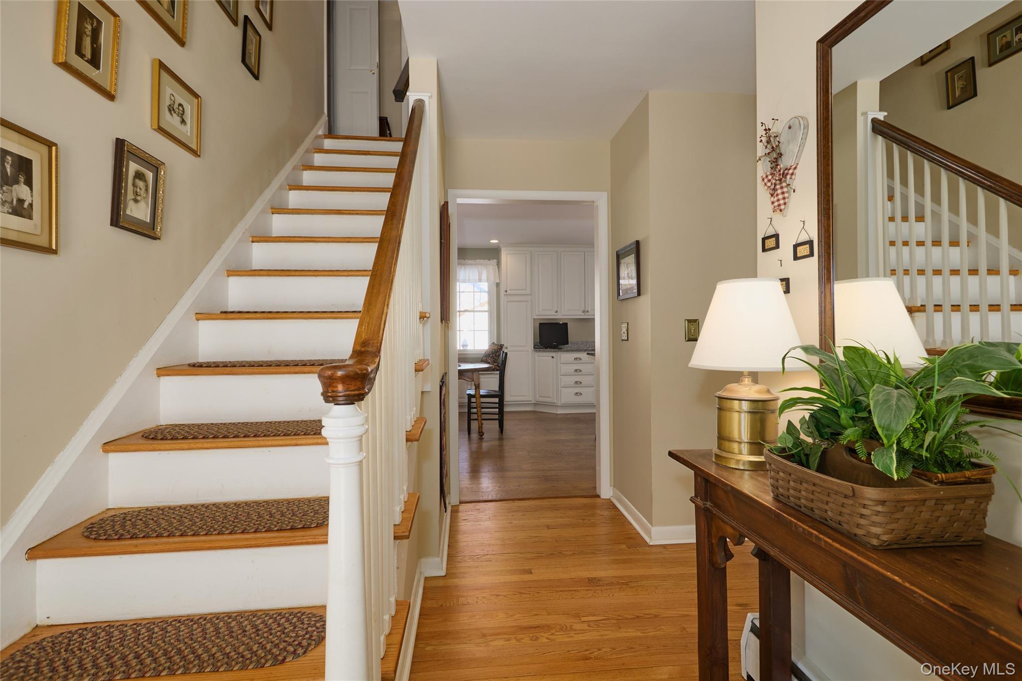 9 Rosalind Road Poughkeepsie, NY 12601 - Photo 3 of 44