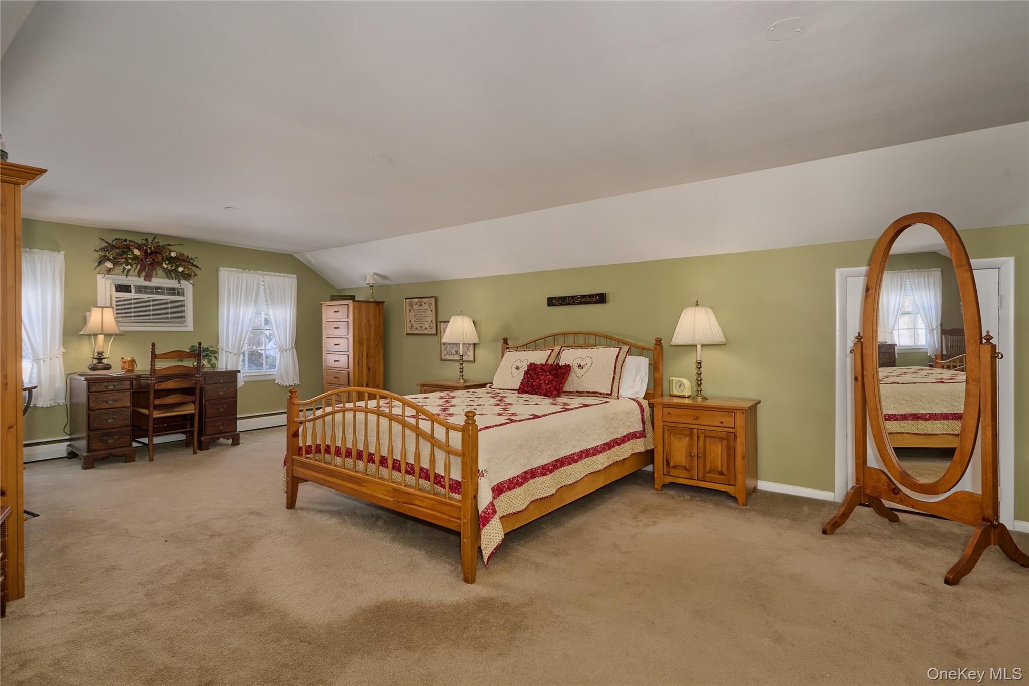 9 Rosalind Road Poughkeepsie, NY 12601 - Photo 34 of 44 Primary bedroom