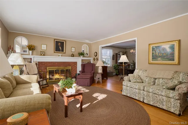 $529,000 | 9 Rosalind Road, Poughkeepsie, NY 12601