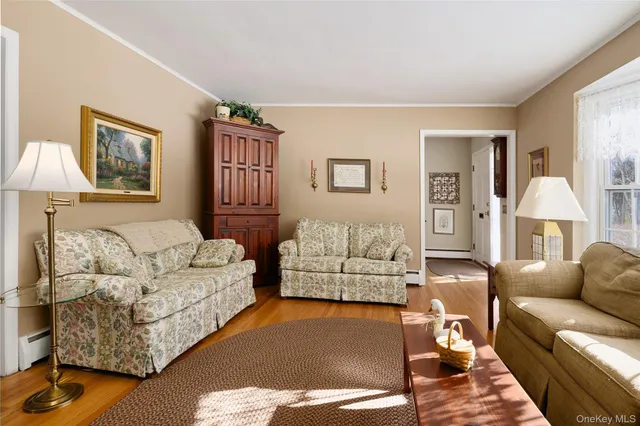 $529,000 | 9 Rosalind Road, Poughkeepsie, NY 12601