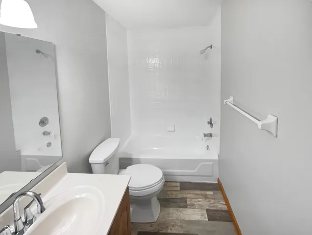 $523,000 | 8259 Hampton Circle West, Indianapolis, IN 46256