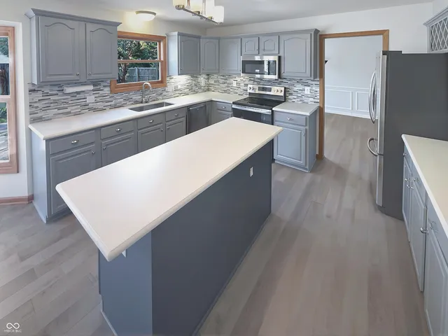 $523,000 | 8259 Hampton Circle West, Indianapolis, IN 46256