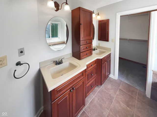 $523,000 | 8259 Hampton Circle West, Indianapolis, IN 46256