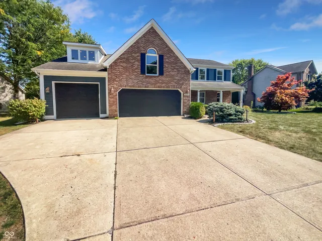 $523,000 | 8259 Hampton Circle West, Indianapolis, IN 46256