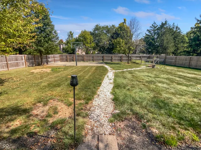 $523,000 | 8259 Hampton Circle West, Indianapolis, IN 46256