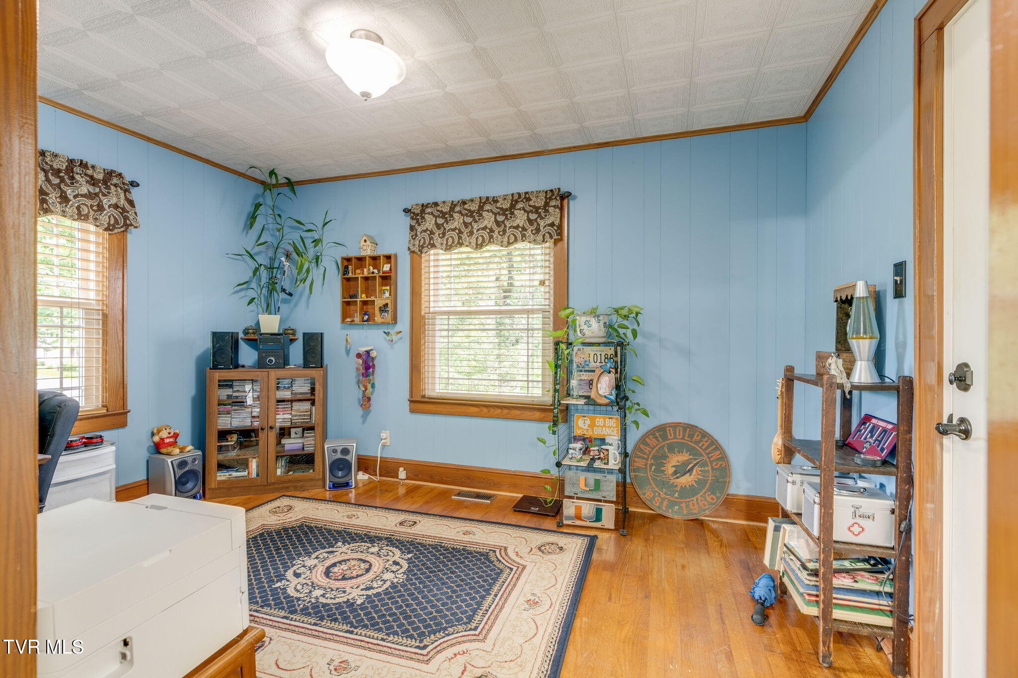 1384 Walnut Grove Road Bluff City, TN 37618 - Photo 18 of 43 018