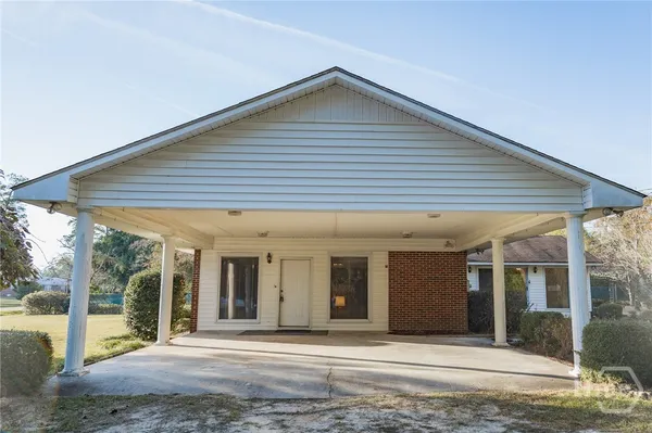 $219,000 | 341 Azalea Avenue, Millen, GA 30442