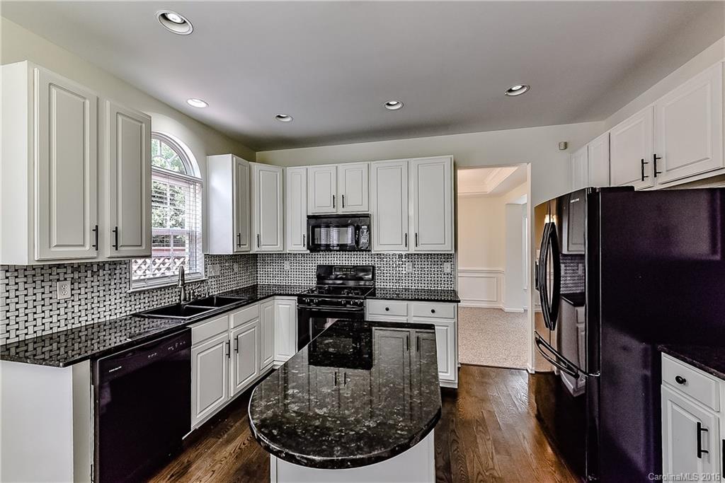 6514 Elfreda Road Charlotte, NC 28270 - Photo 12 of 22