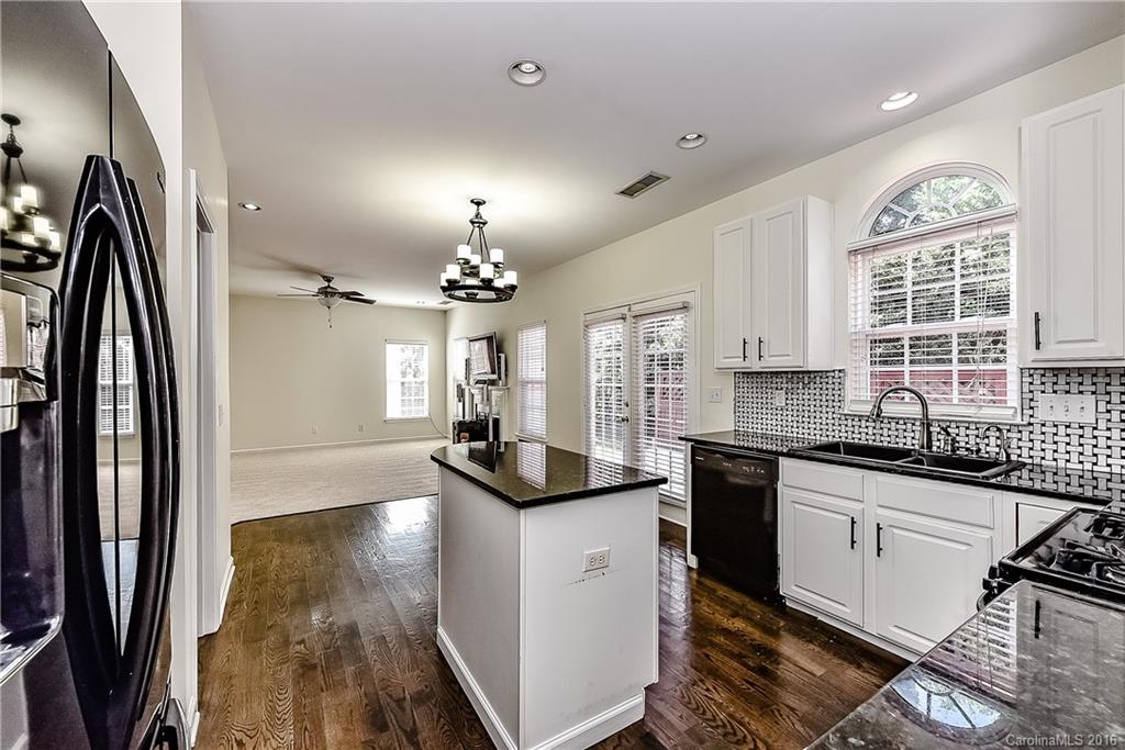 6514 Elfreda Road Charlotte, NC 28270 - Photo 8 of 22