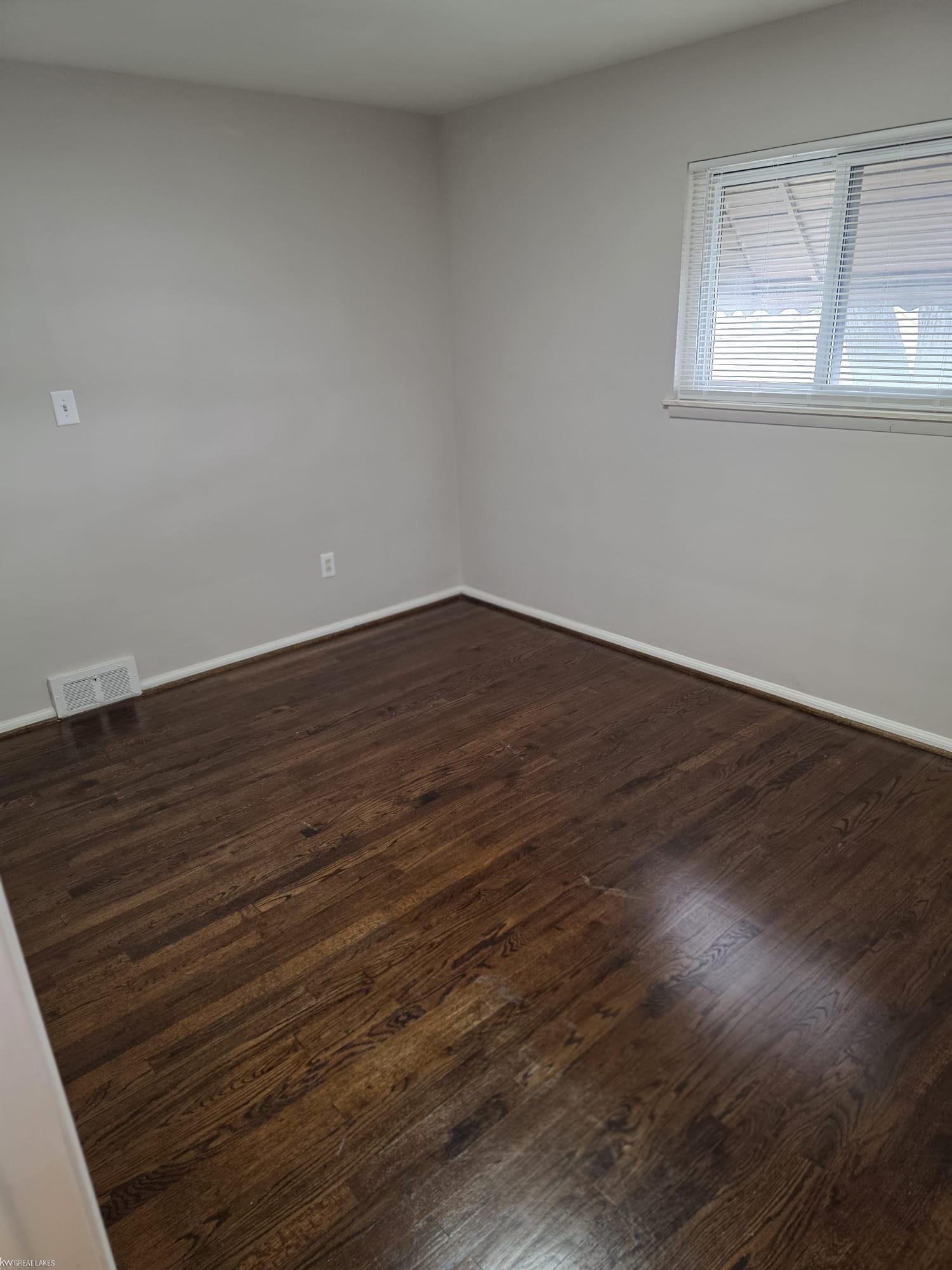 18595 Stephens Eastpointe, MI 48021 - Photo 22 of 30