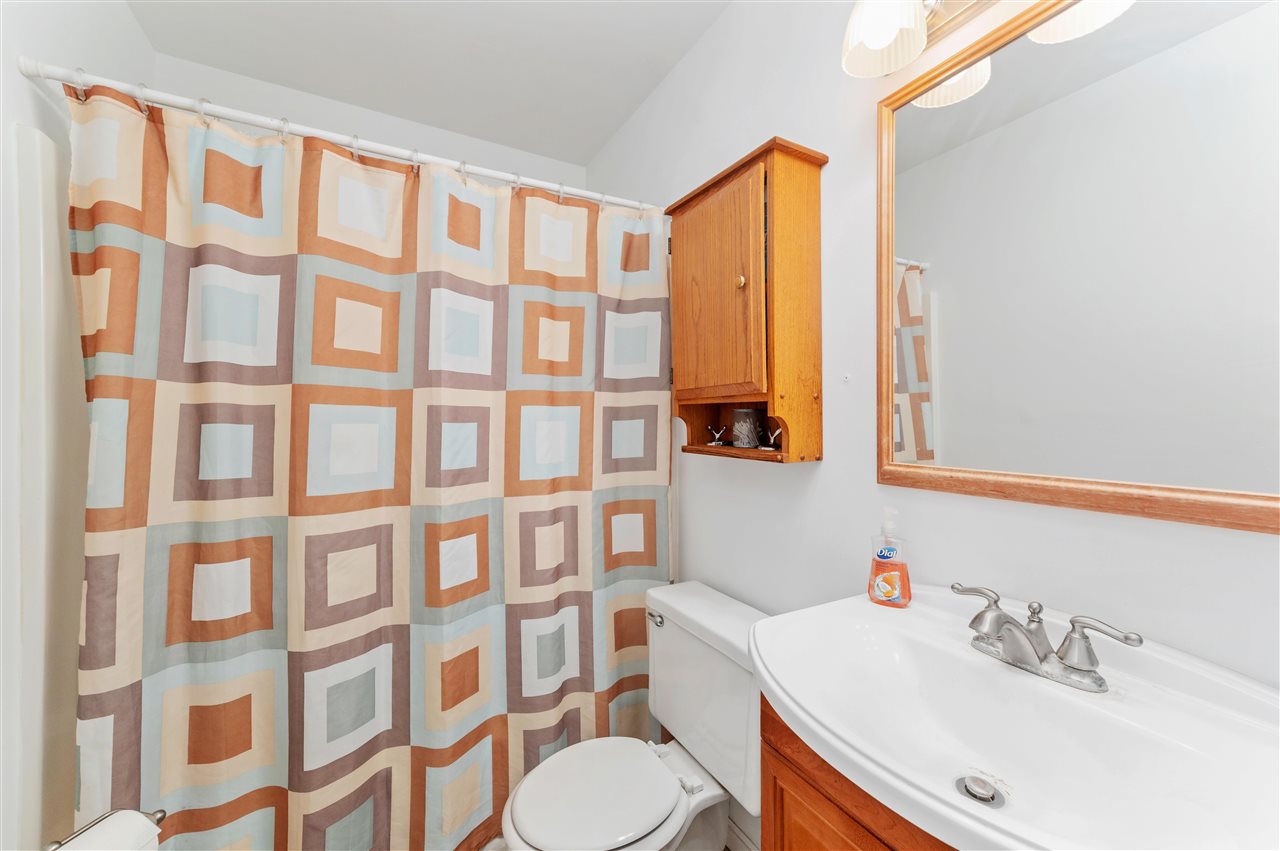 848 High Lake Road Traverse City, MI 49696 - Photo 12 of 25 1890106-11.JPG