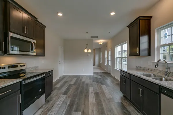 $1,950 | 500 Acton Drive, Spring Hill, TN 37174