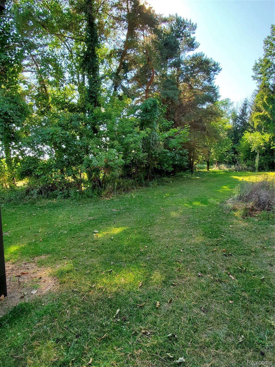 5123 North Vassar Road Akron, MI 48701 - Photo 14 of 37 20190905_164332 (1).jpg