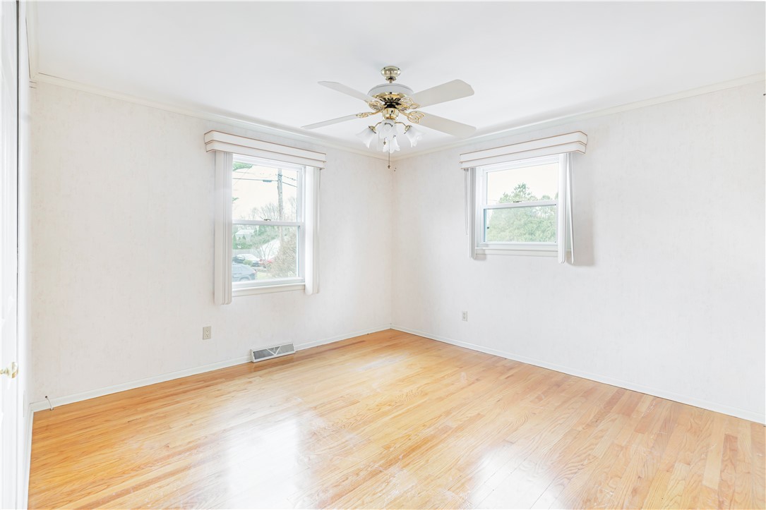 66 Bayberry Road Woonsocket, RI 02895 - Photo 19 of 32