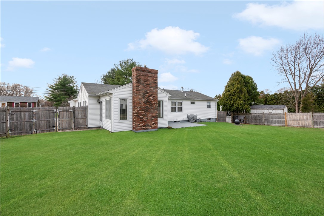 66 Bayberry Road Woonsocket, RI 02895 - Photo 30 of 32