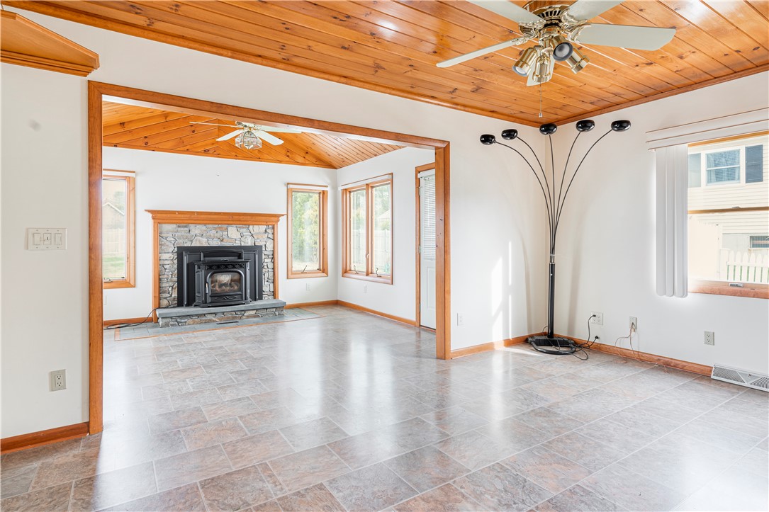 66 Bayberry Road Woonsocket, RI 02895 - Photo 9 of 32