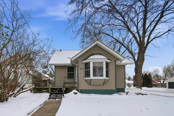 $132,000 | 800 8th Avenue Southeast, Austin, MN 55912