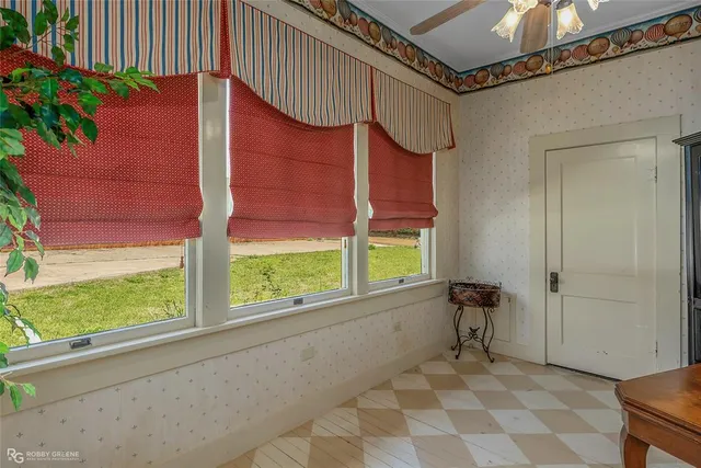 $199,500 | 409 East And W Street, Minden, LA 71055