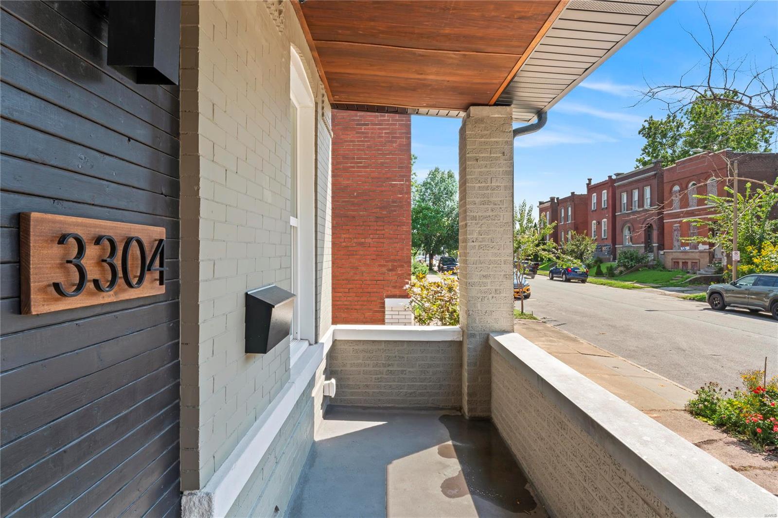 3304 Ohio Avenue St. Louis, MO 63118 - Photo 2 of 37