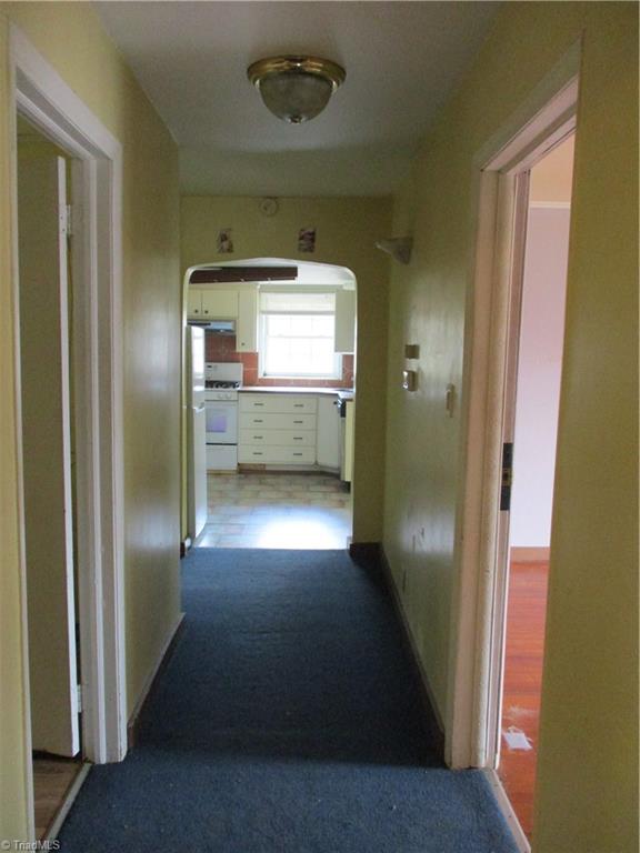 304 Welch Drive High Point, NC 27265 - Photo 5 of 13
