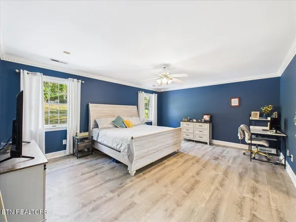 $425,000 | 170 Yorkshire Drive, Harrogate, TN 37752