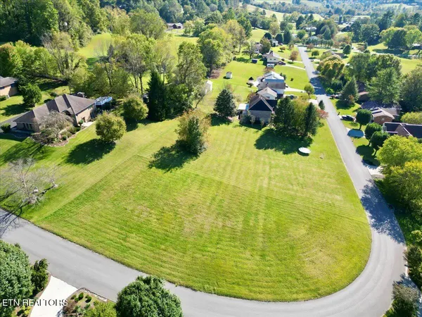 $425,000 | 170 Yorkshire Drive, Harrogate, TN 37752