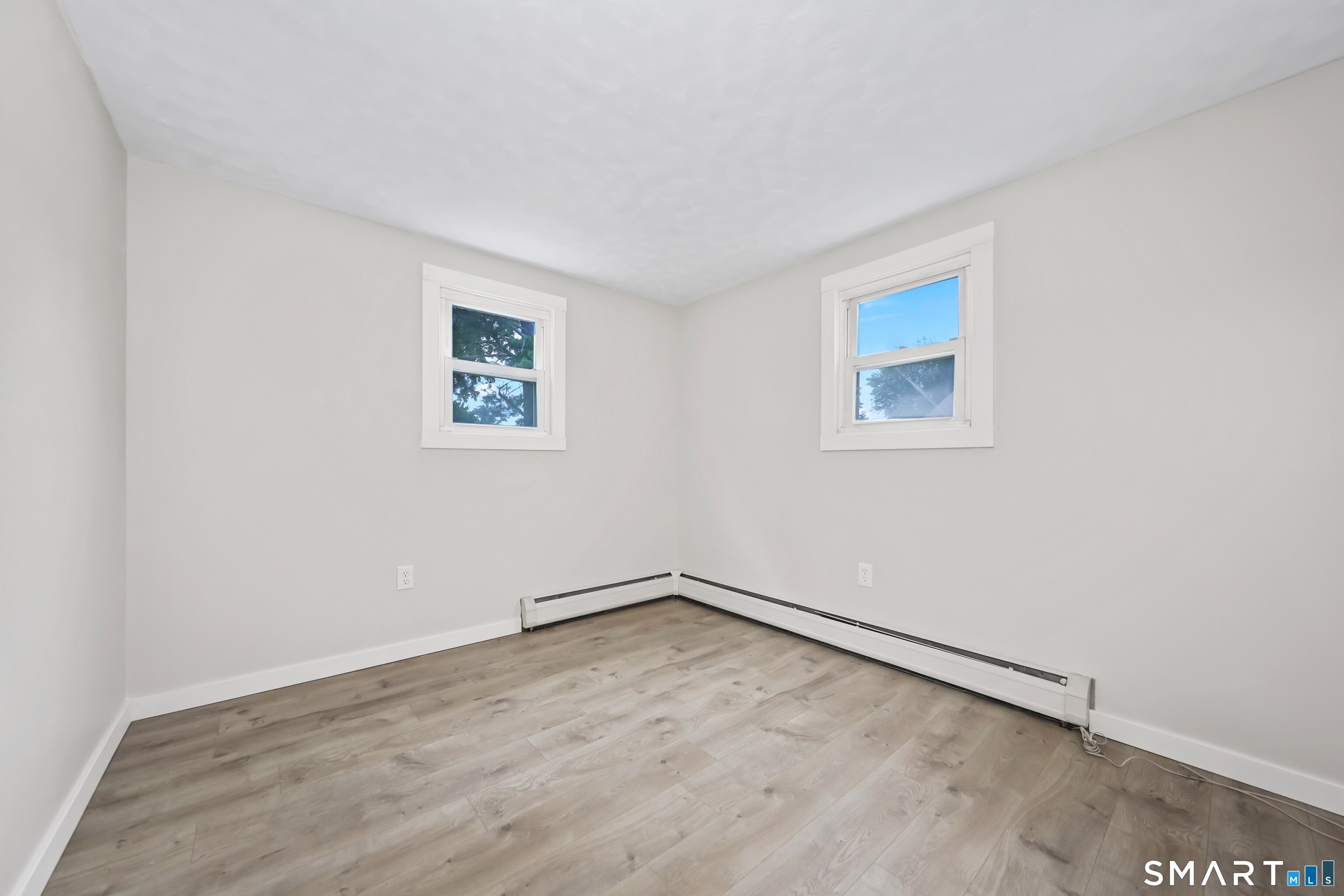 10 Post Road Enfield, CT 06082 - Photo 13 of 37