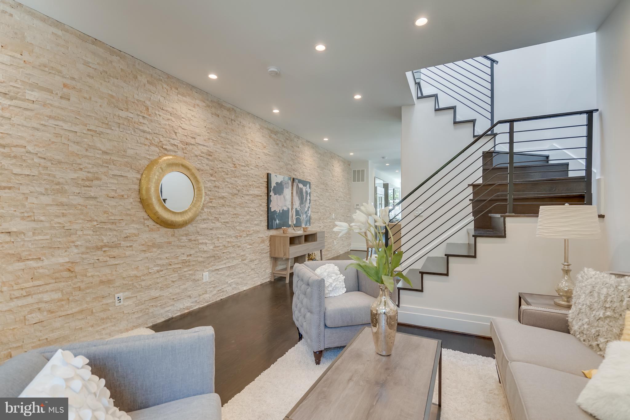 3320 Reservoir Road Northwest Washington, DC 20007 - Photo 7 of 24 Interior (General)