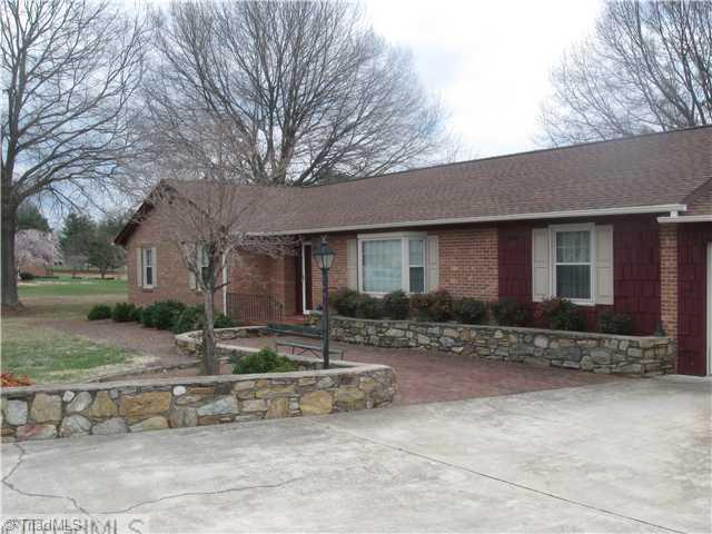 506 Barnes Road Winston-Salem, NC 27107 - Photo 1 of 14 Exterior Front.