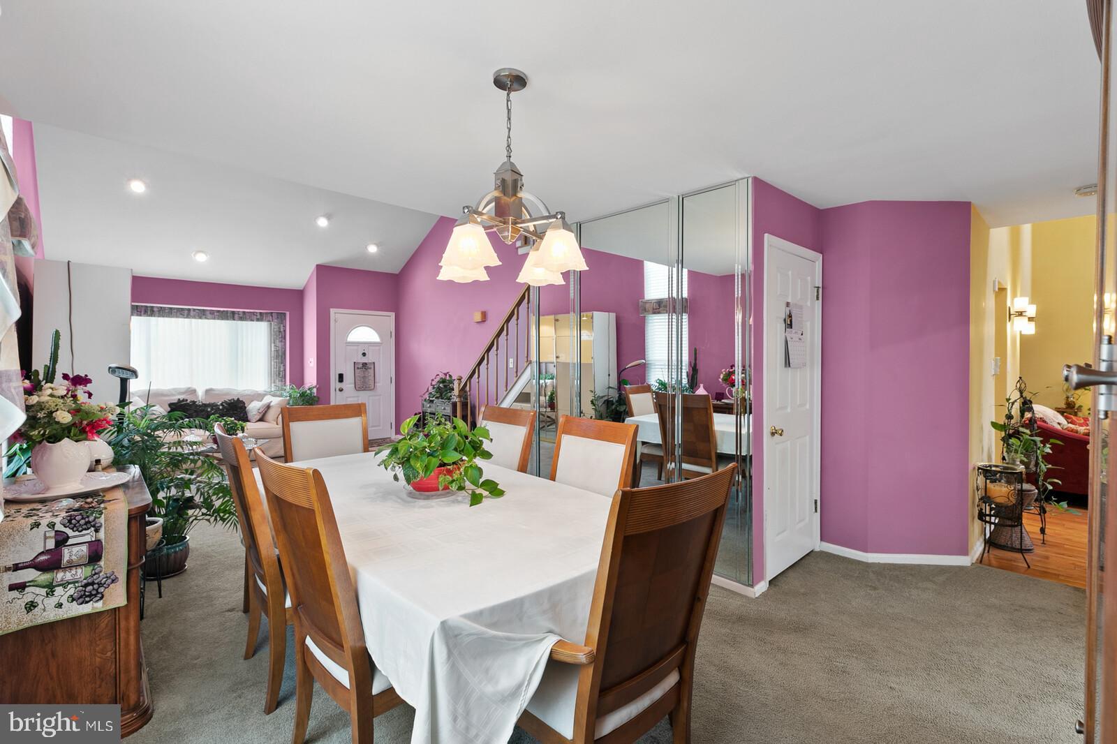 101 Ridgewood Way Burlington, NJ 08016 - Photo 13 of 38 Gallery Image 13