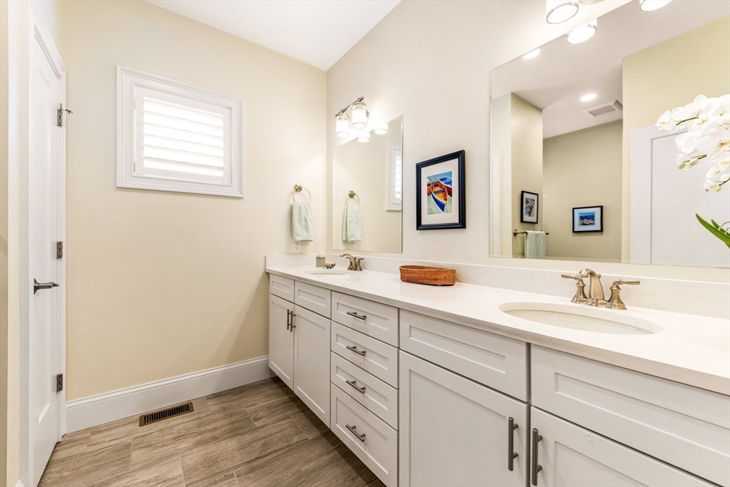 46 Weber Farm Road, Unit 46 Wrentham, MA 02093 - Photo 32 of 42 Gallery Image 32