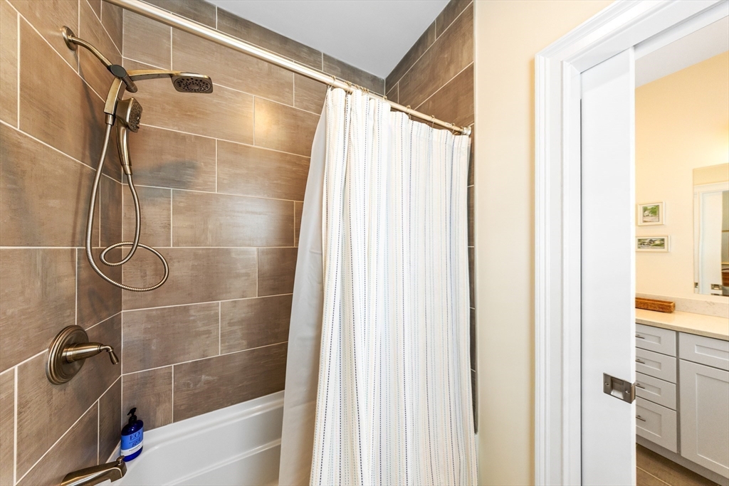 46 Weber Farm Road, Unit 46 Wrentham, MA 02093 - Photo 37 of 42 Gallery Image 37