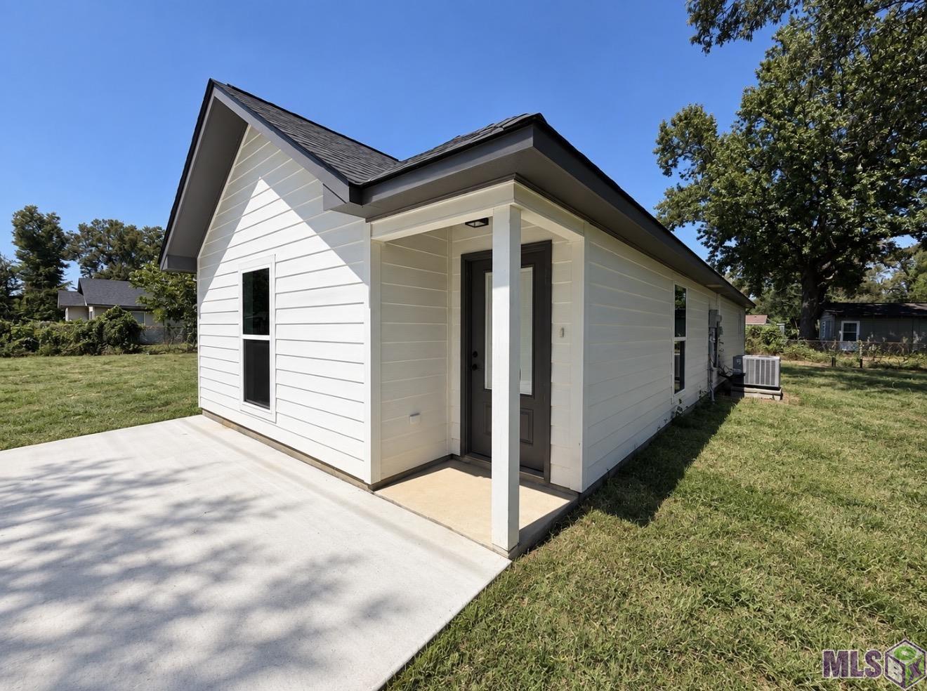 1925 72nd Avenue Baton Rouge, LA 70807 - Photo 1 of 21 Gallery Image 1