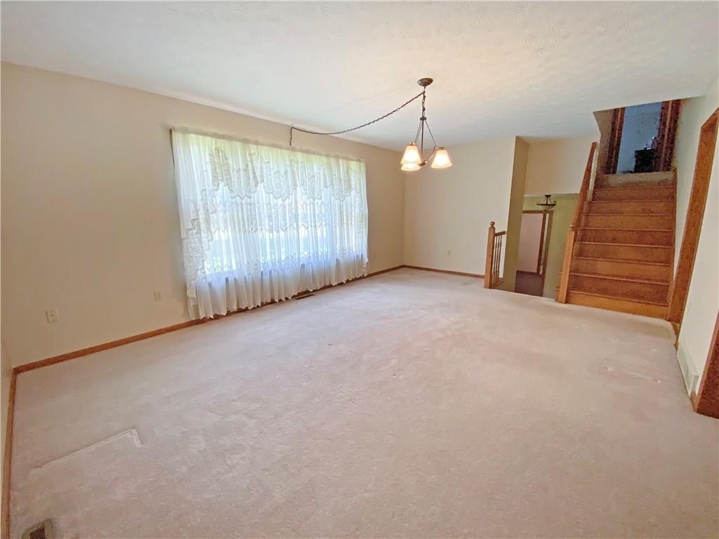 4015 Mitchell Road New Castle, PA 16105 - Photo 7 of 21