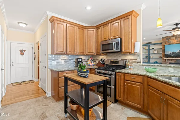 $1,250,000 | 72 Goat Island Court, Clarksville, VA 23927