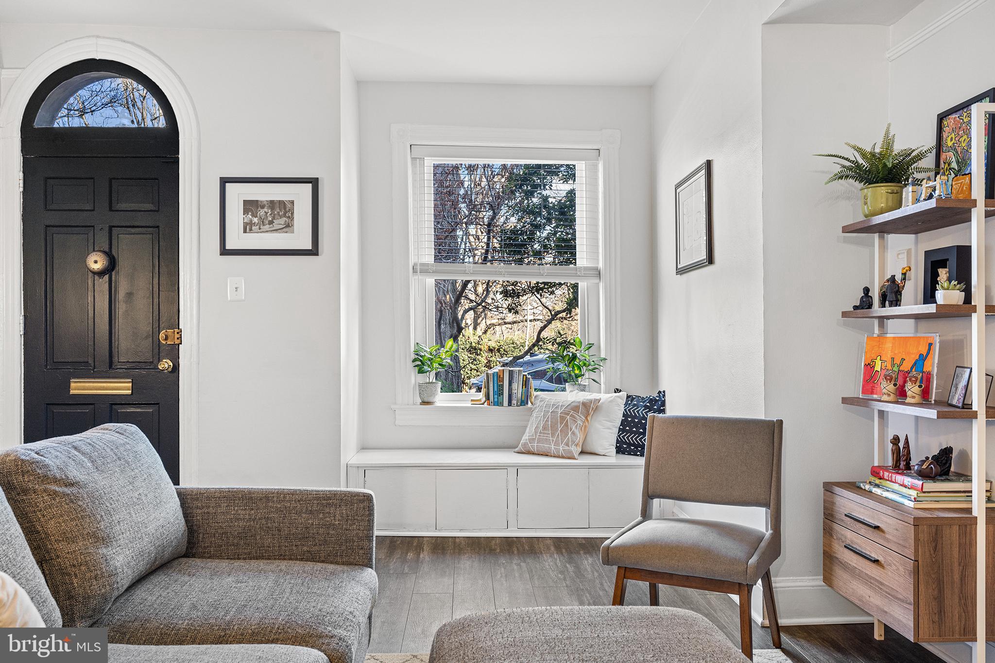 3022 R Street Northwest Washington, DC 20007 - Photo 7 of 39 Cozy bench under new window