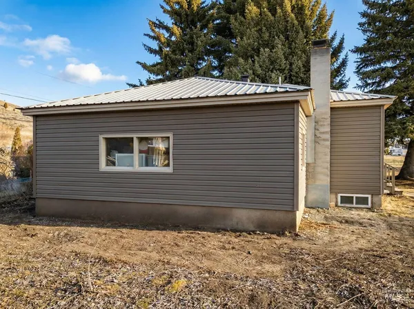 $220,000 | 161 Soda Creek Drive, Soda Springs, ID 83276