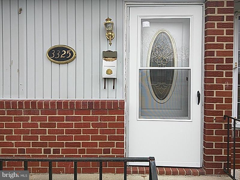 3325 Fieldview Road Baltimore, MD 21207 - Photo 2 of 30 Exterior (General)