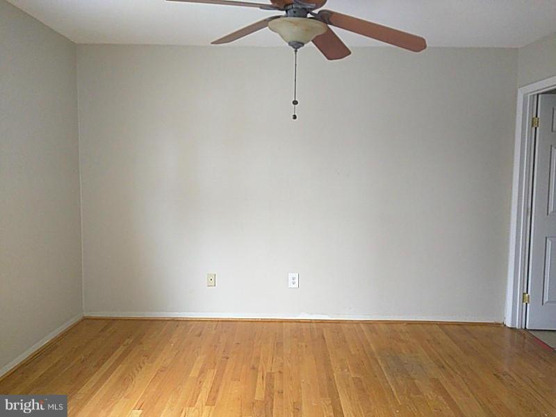 3325 Fieldview Road Baltimore, MD 21207 - Photo 20 of 30 Bedroom