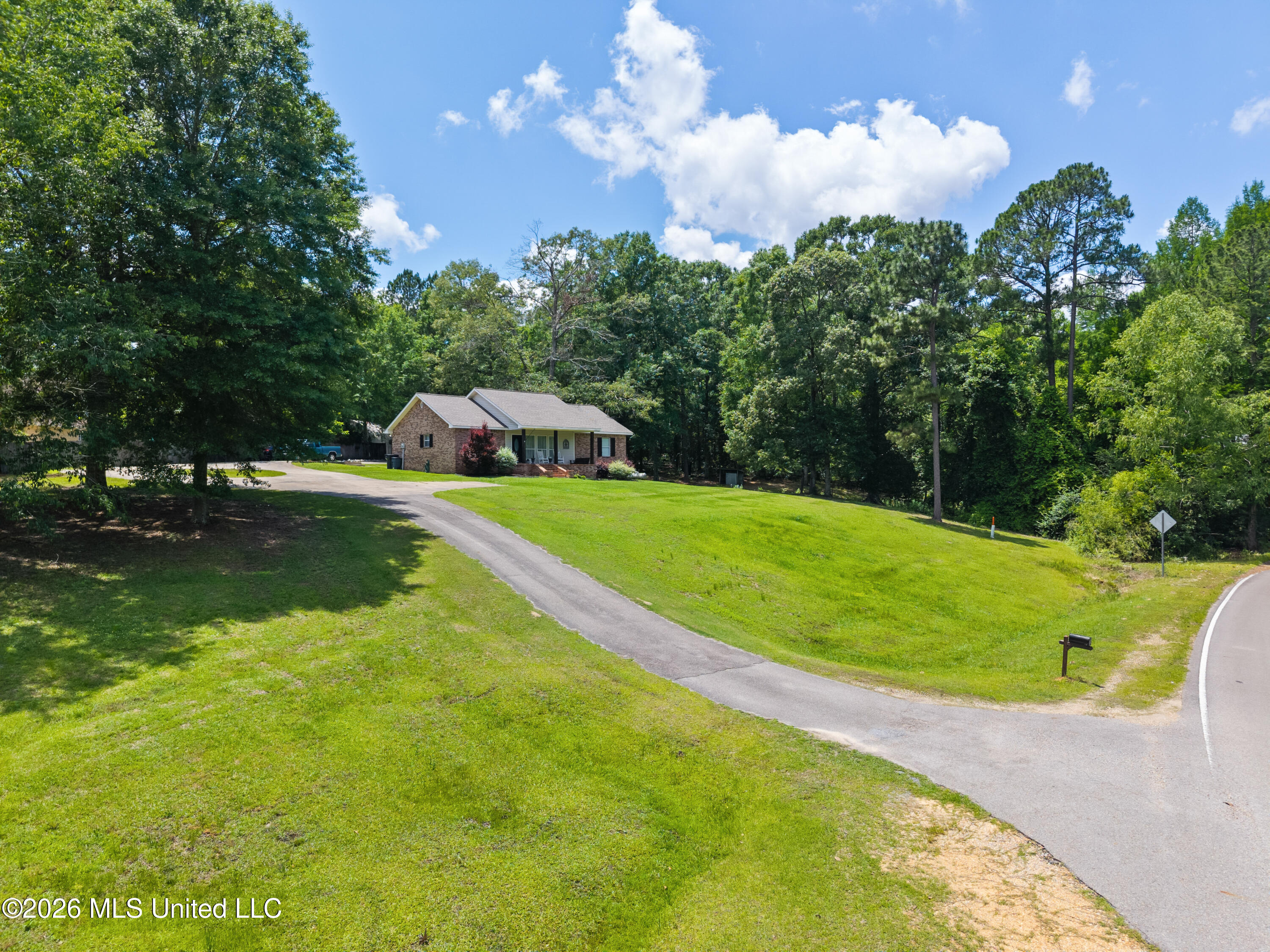 73 Pine Crest Road Purvis, MS 39475 - Photo 2 of 44 73_Pine_Crest_Road-2