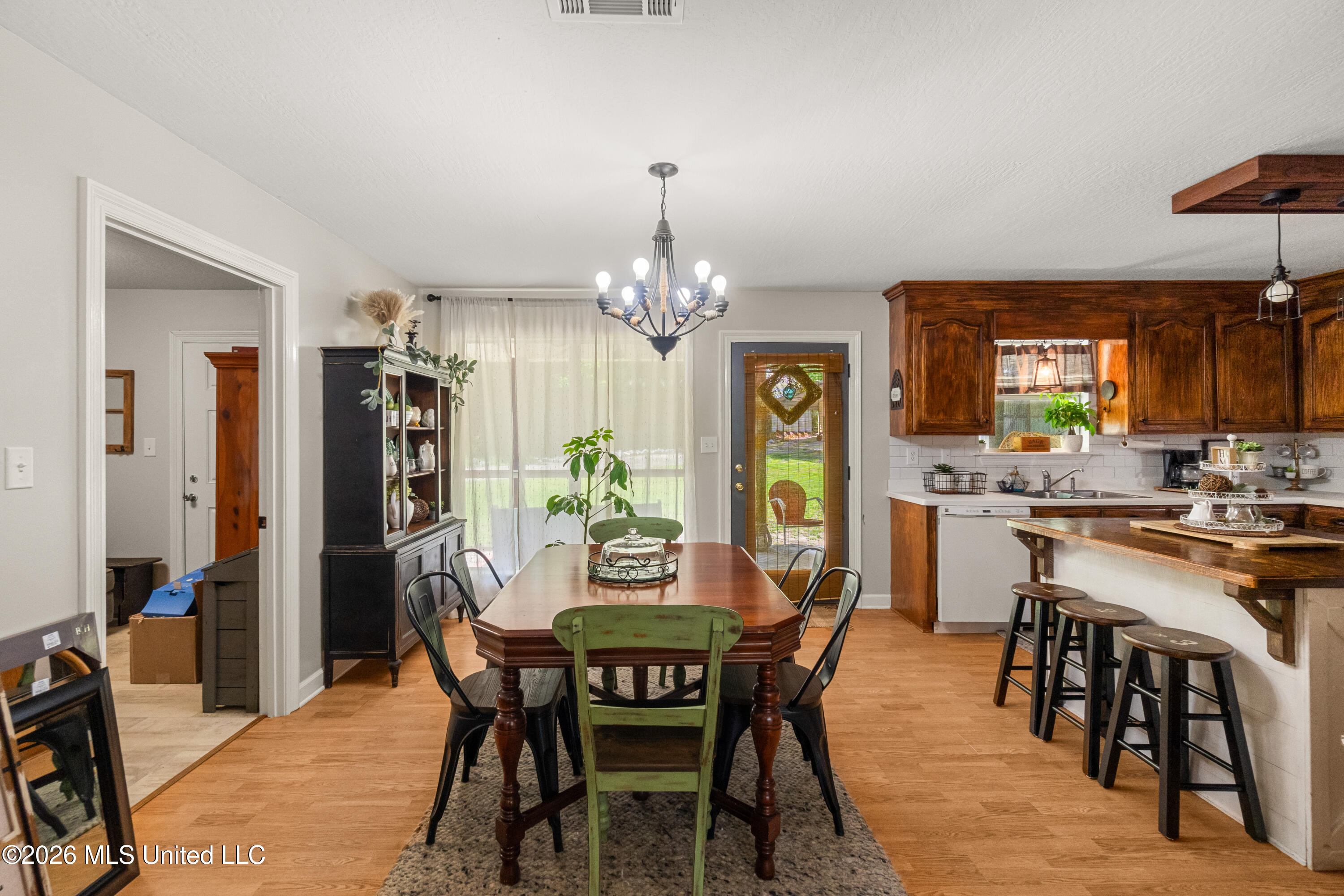 73 Pine Crest Road Purvis, MS 39475 - Photo 10 of 44 73_Pine_Crest_Road-10